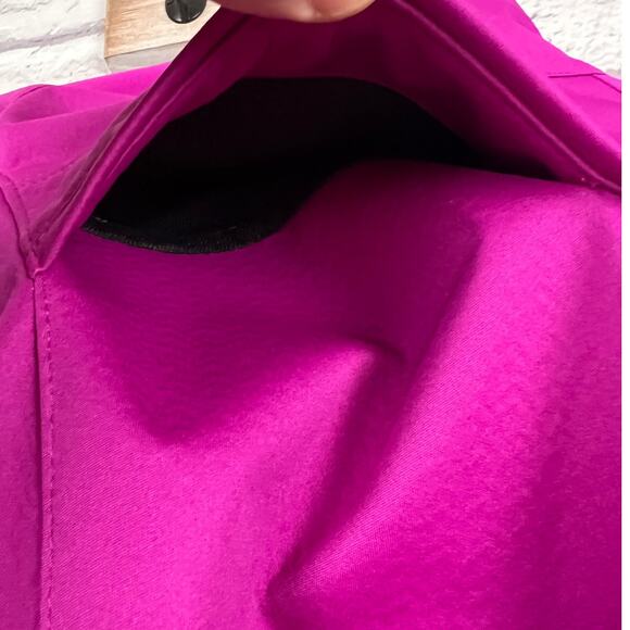 ZERO RESTRICTION Women's XS Tour Series Performance Full Zip Rain Golf Jacket - Picture 5 of 11